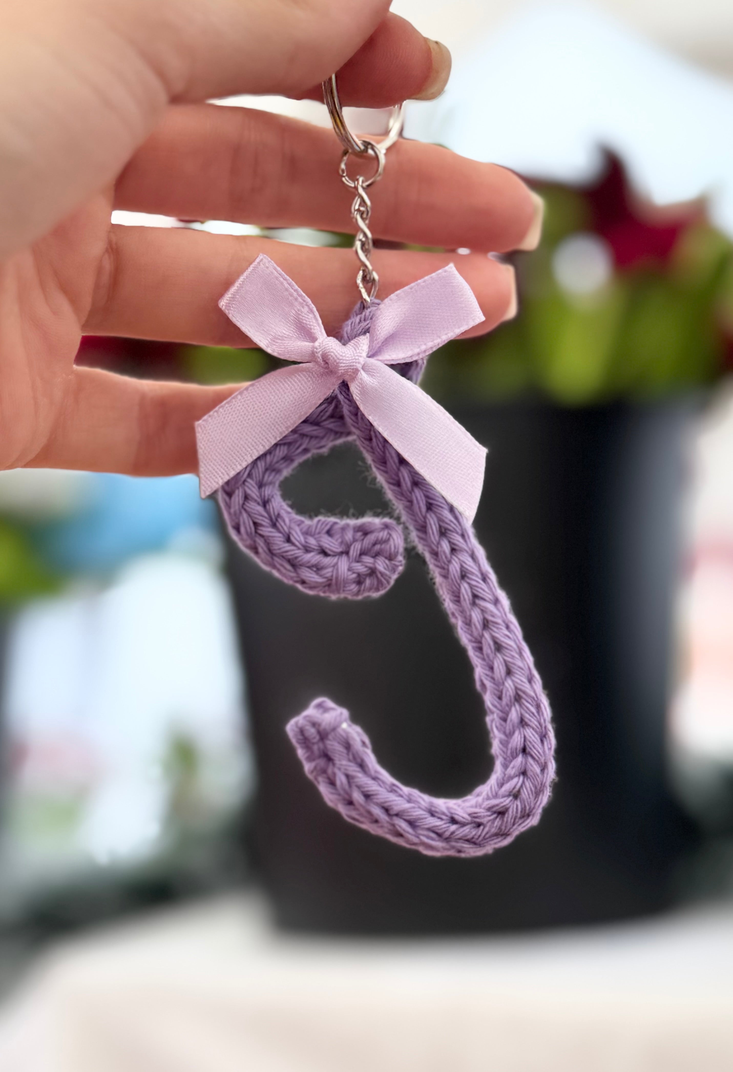 Portachiavi Lettera con Tricotin | Fatto a mano idea Regalo Natale