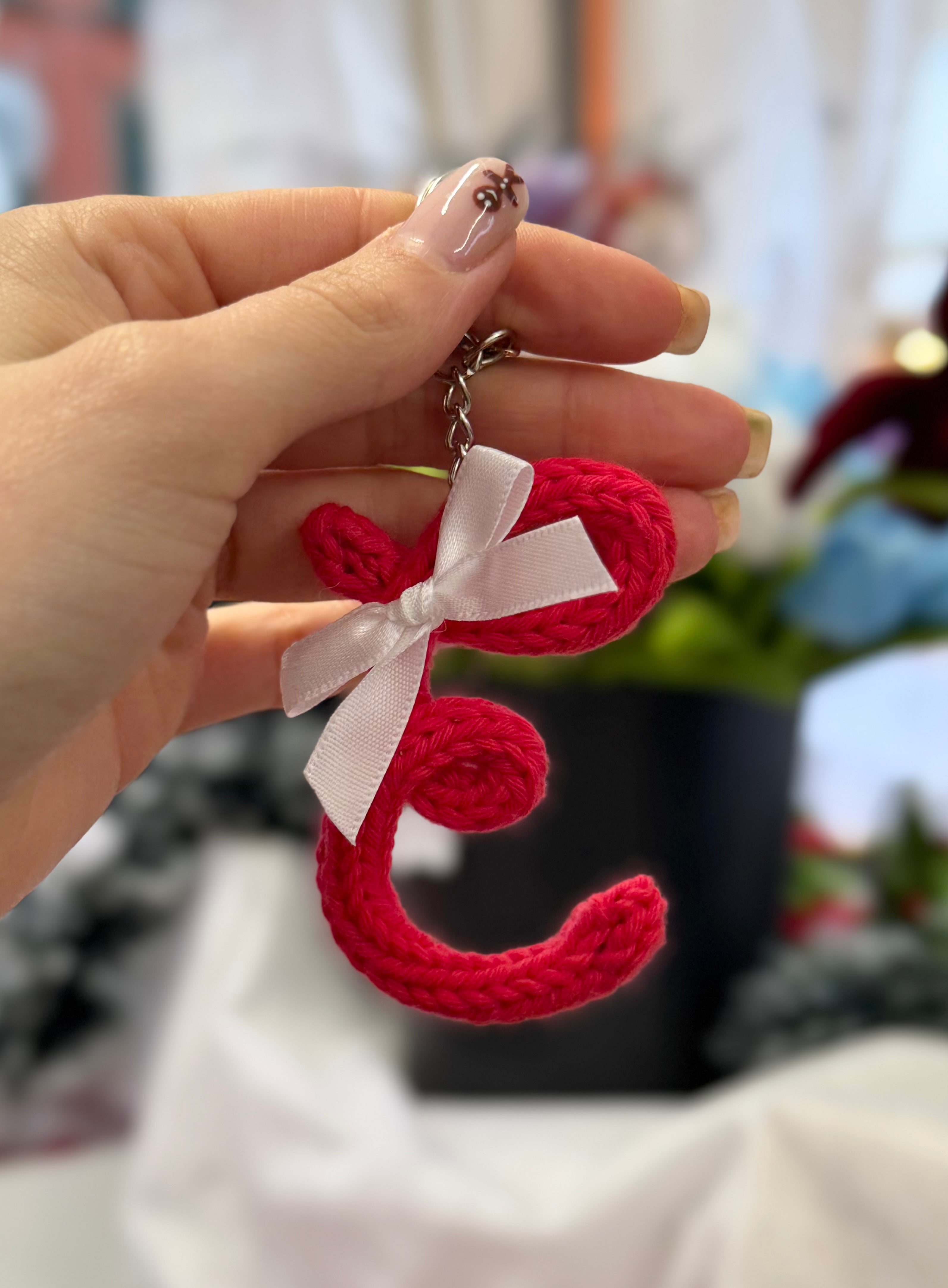 Portachiavi Lettera con Tricotin | Fatto a mano idea Regalo Natale