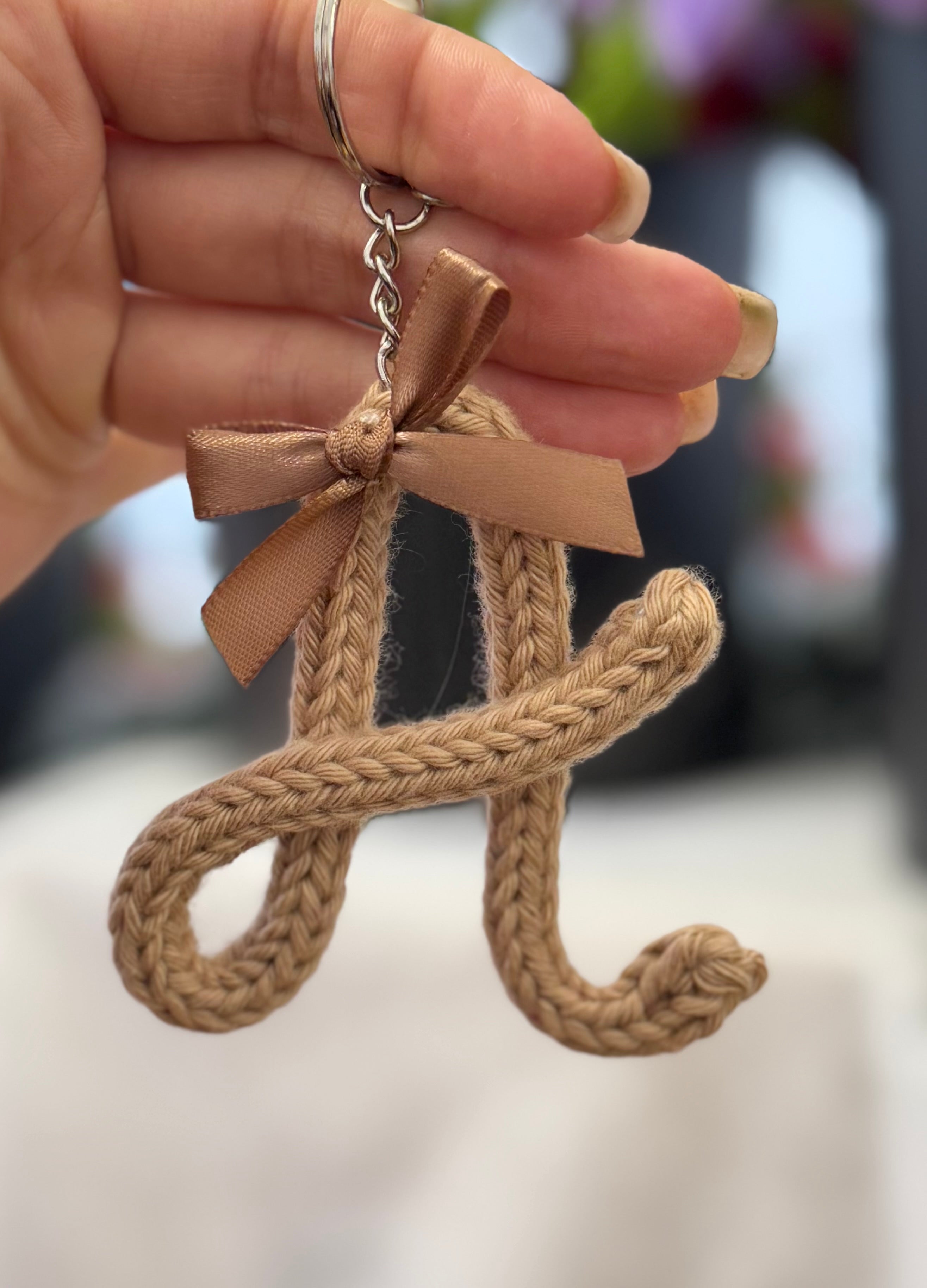 Portachiavi Lettera con Tricotin | Fatto a mano idea Regalo Natale