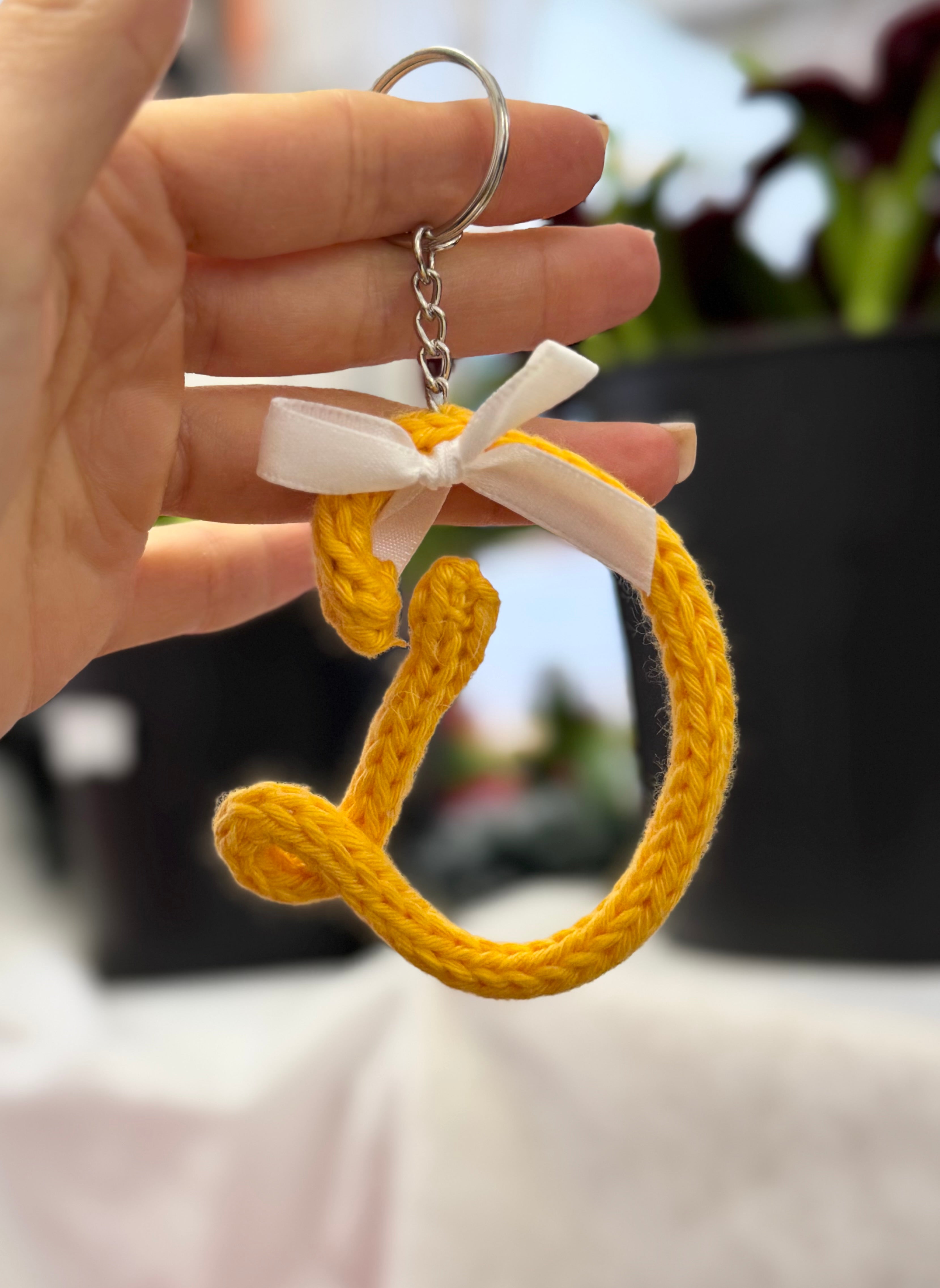 Portachiavi Lettera con Tricotin | Fatto a mano idea Regalo Natale