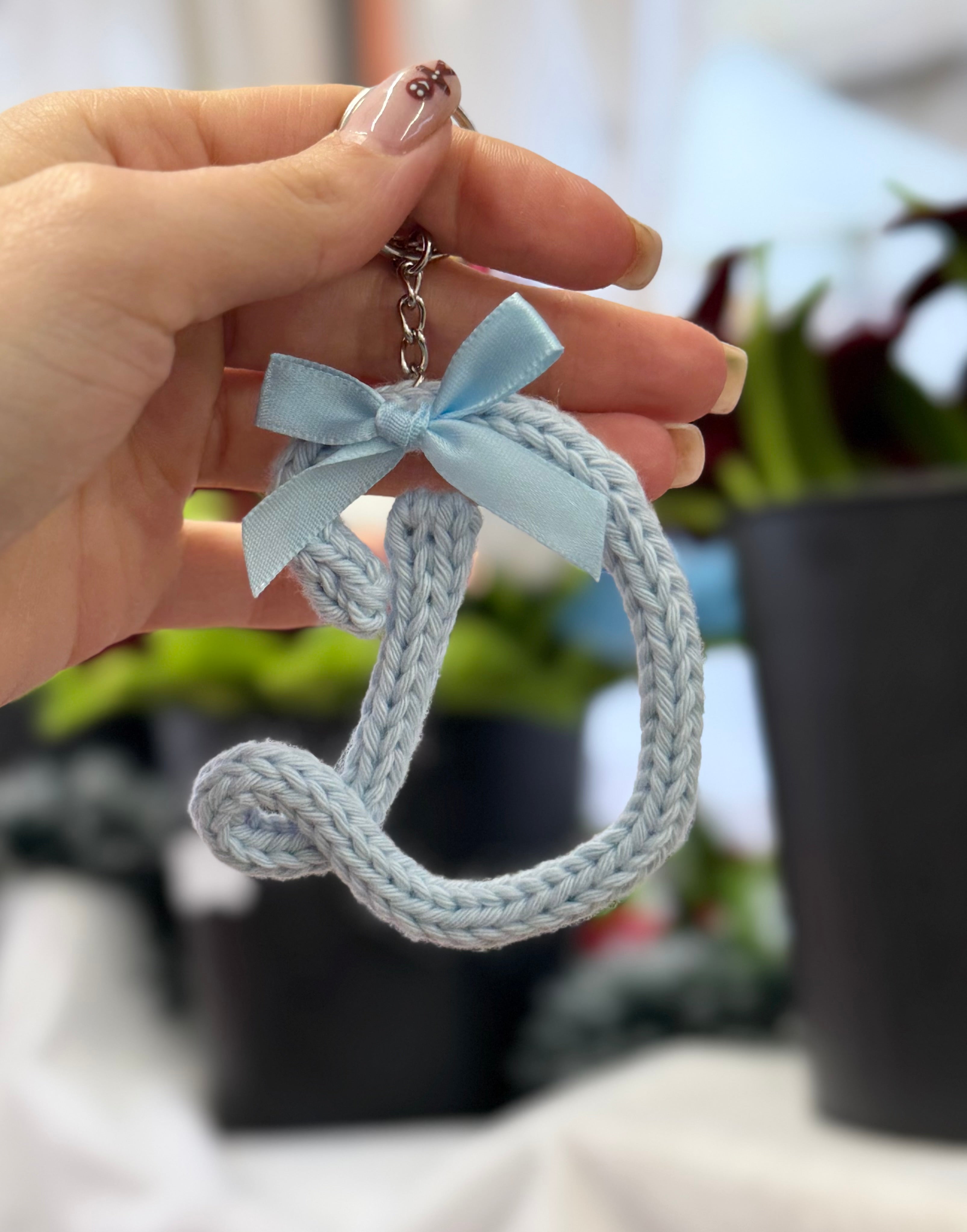 Portachiavi Lettera con Tricotin | Fatto a mano idea Regalo Natale