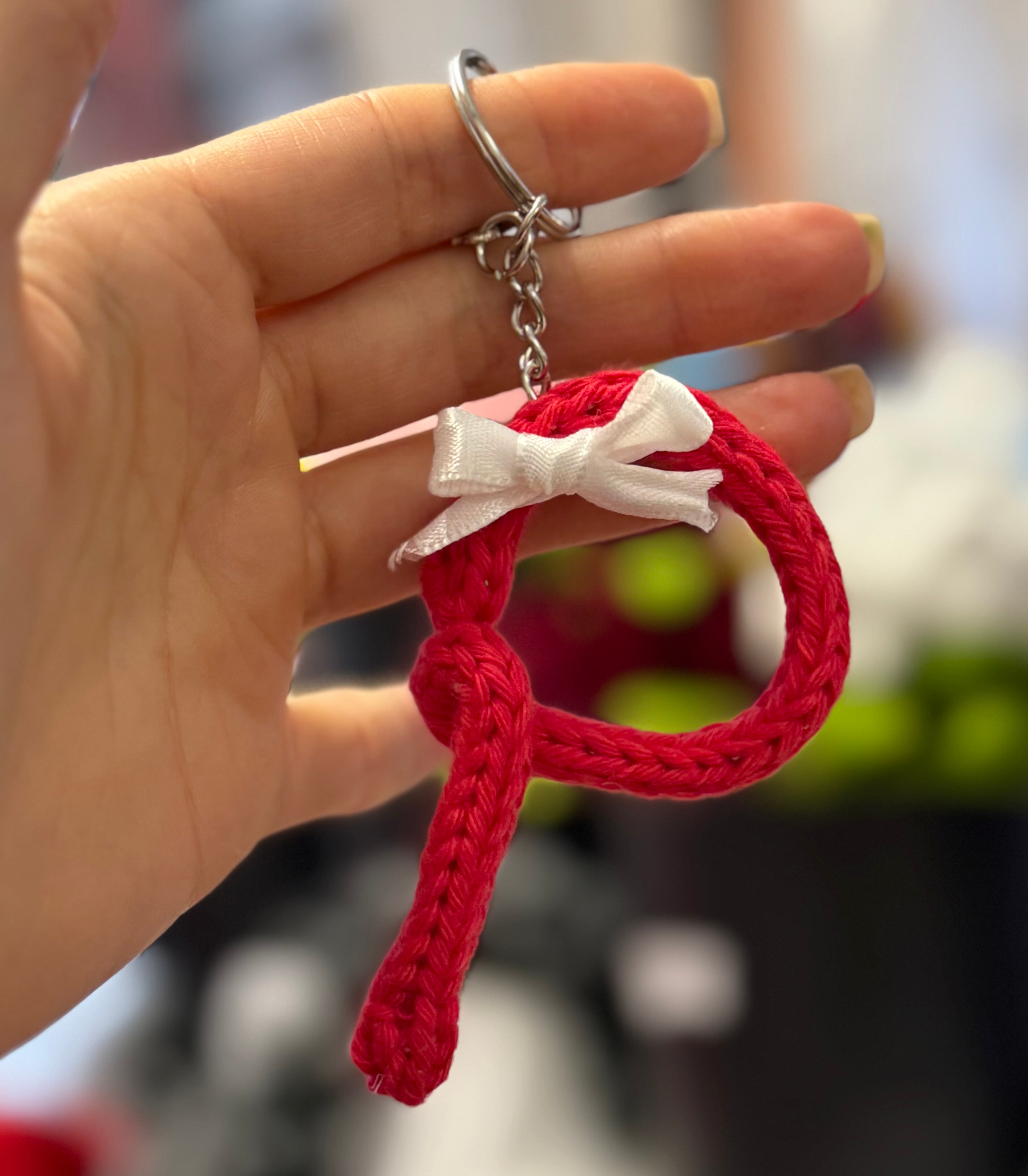 Portachiavi Lettera con Tricotin | Fatto a mano idea Regalo Natale