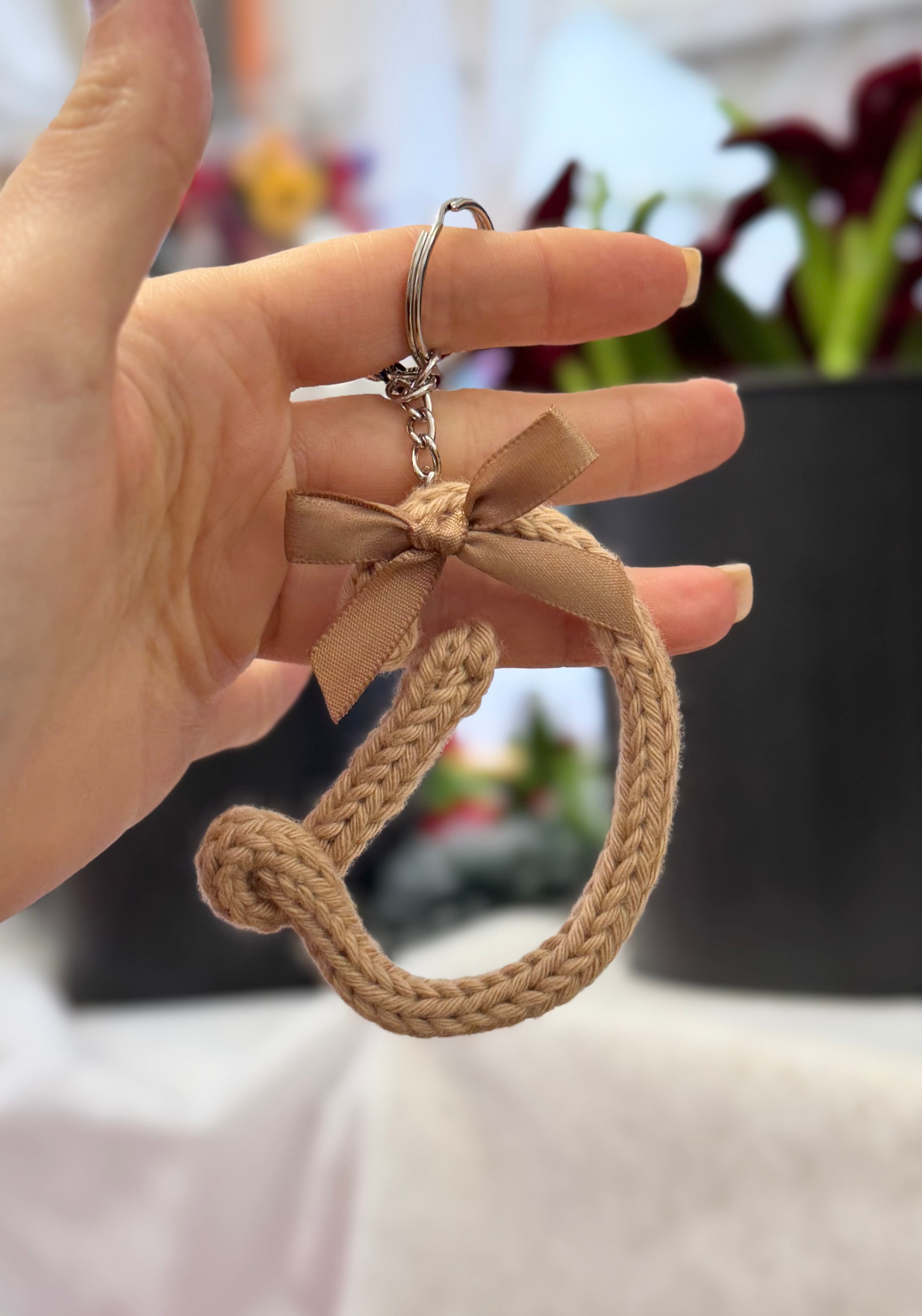 Portachiavi Lettera con Tricotin | Fatto a mano idea Regalo Natale