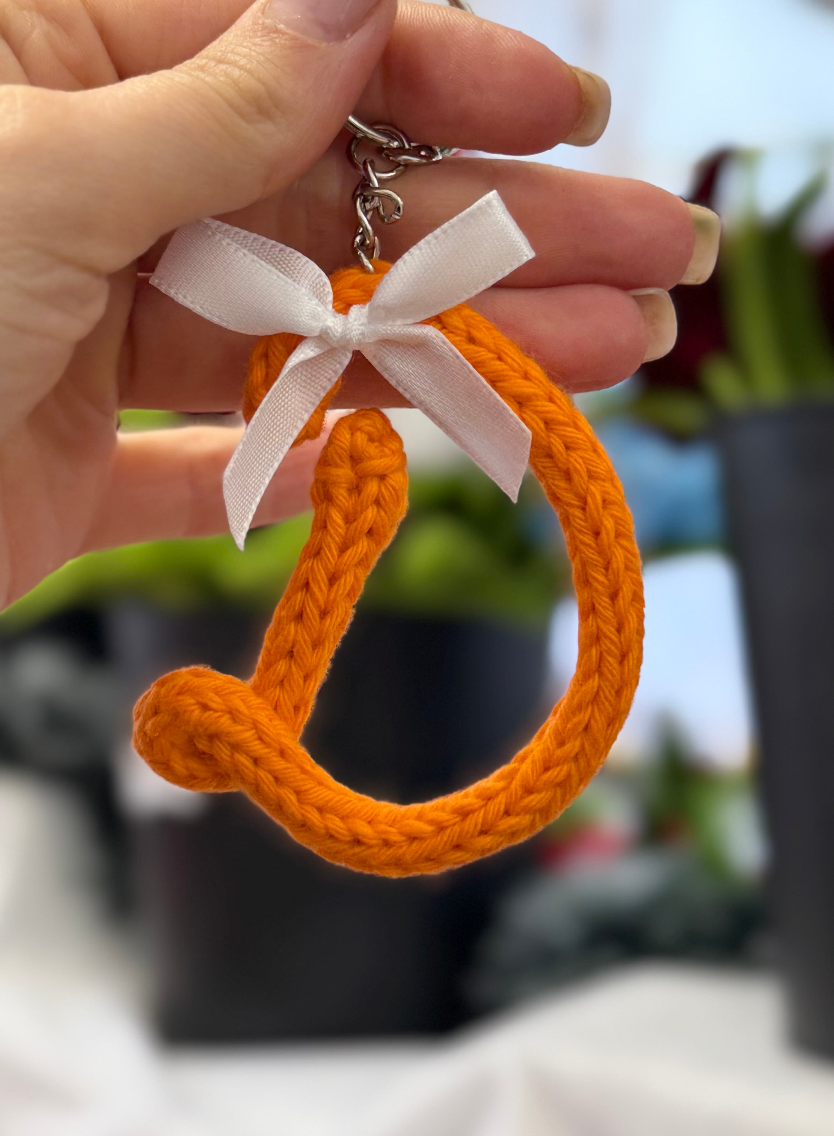 Portachiavi Lettera con Tricotin | Fatto a mano idea Regalo Natale