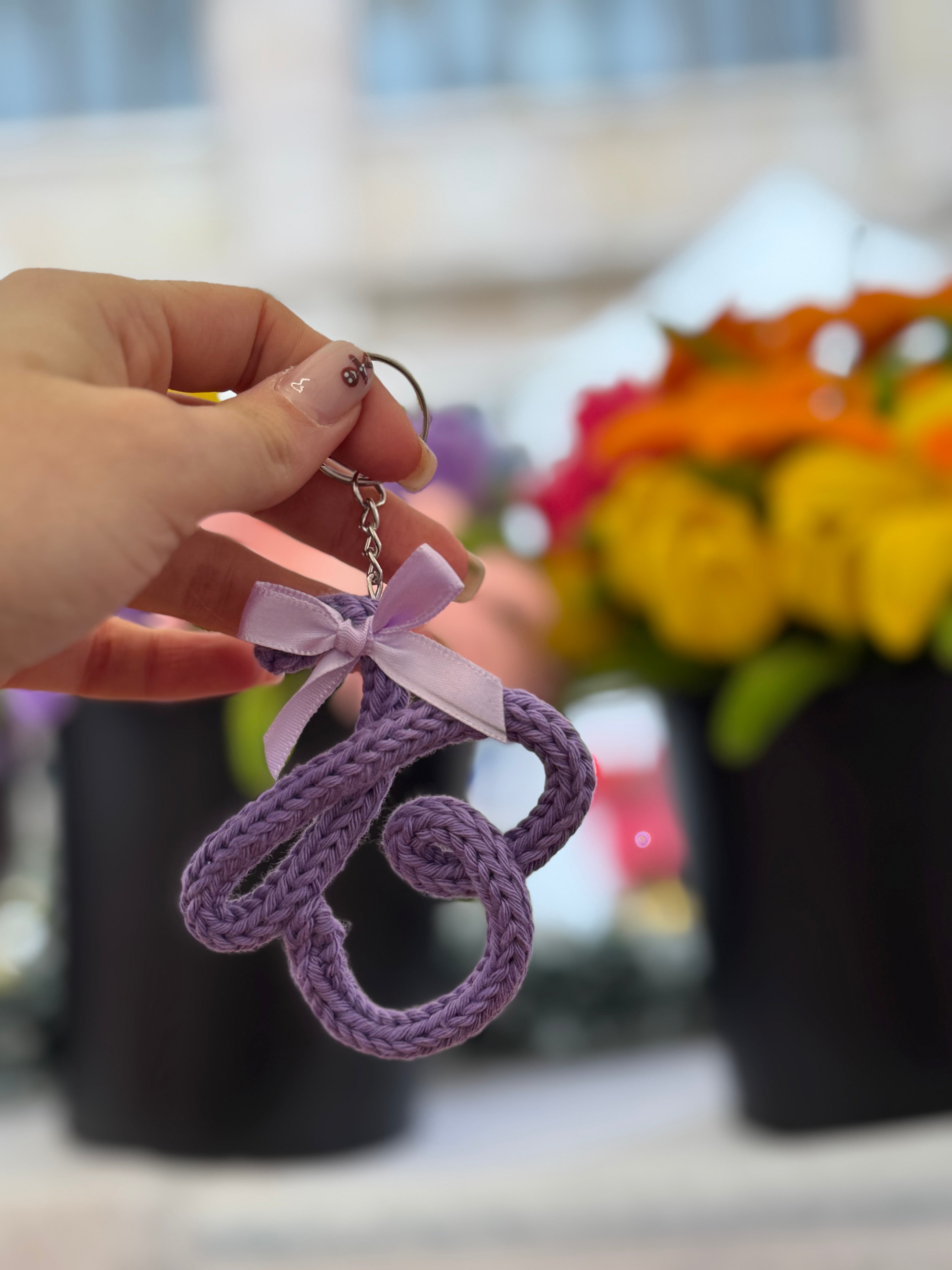 Portachiavi Lettera con Tricotin | Fatto a mano idea Regalo Natale