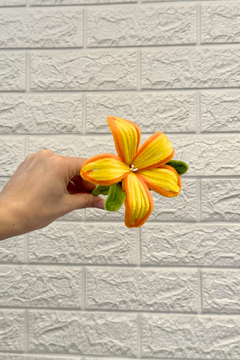 Fiore Giglio Multicolor in scovolini- Fatto a mano