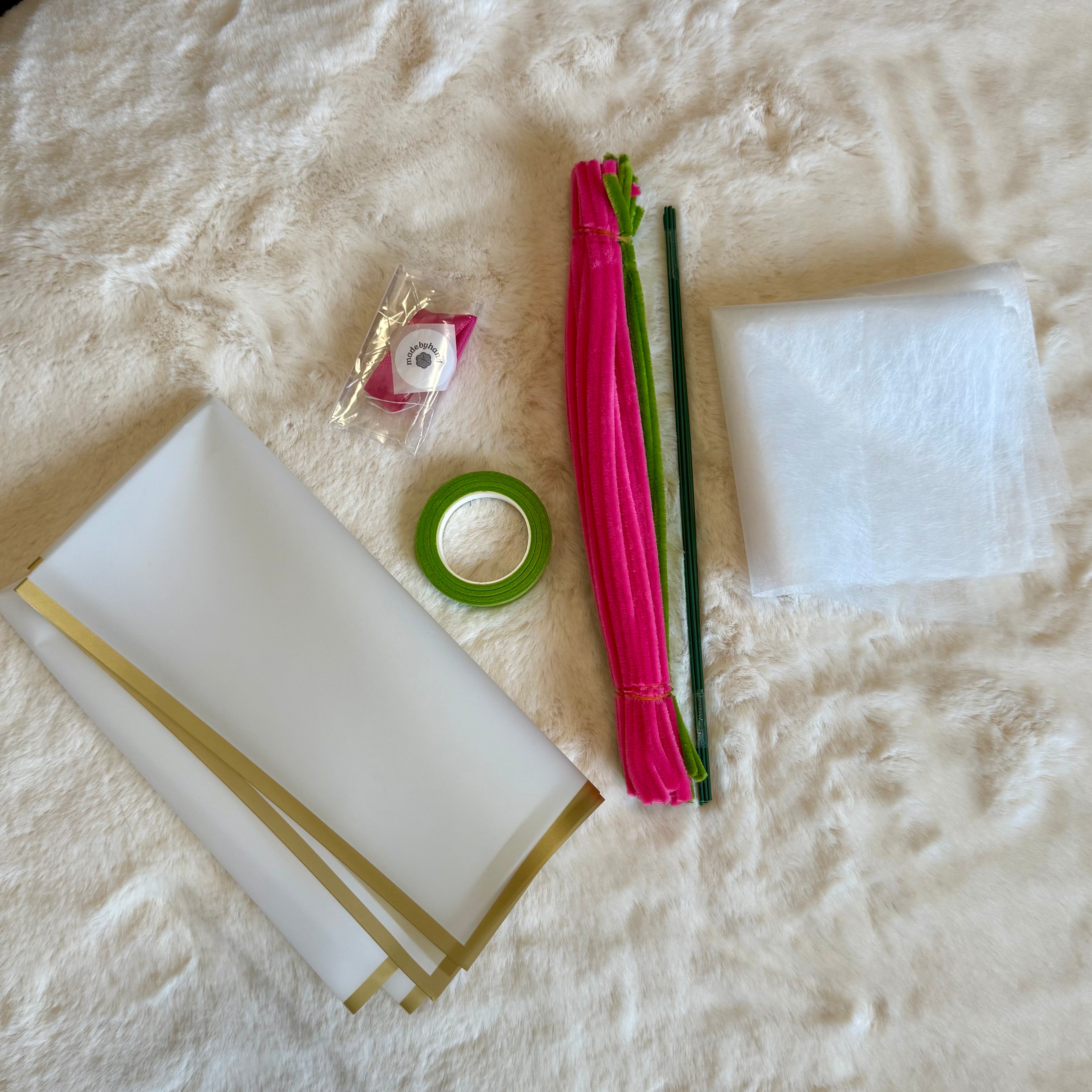 Materiali colorati per creazioni artigianali fatte a mano da Made By Hand Italia