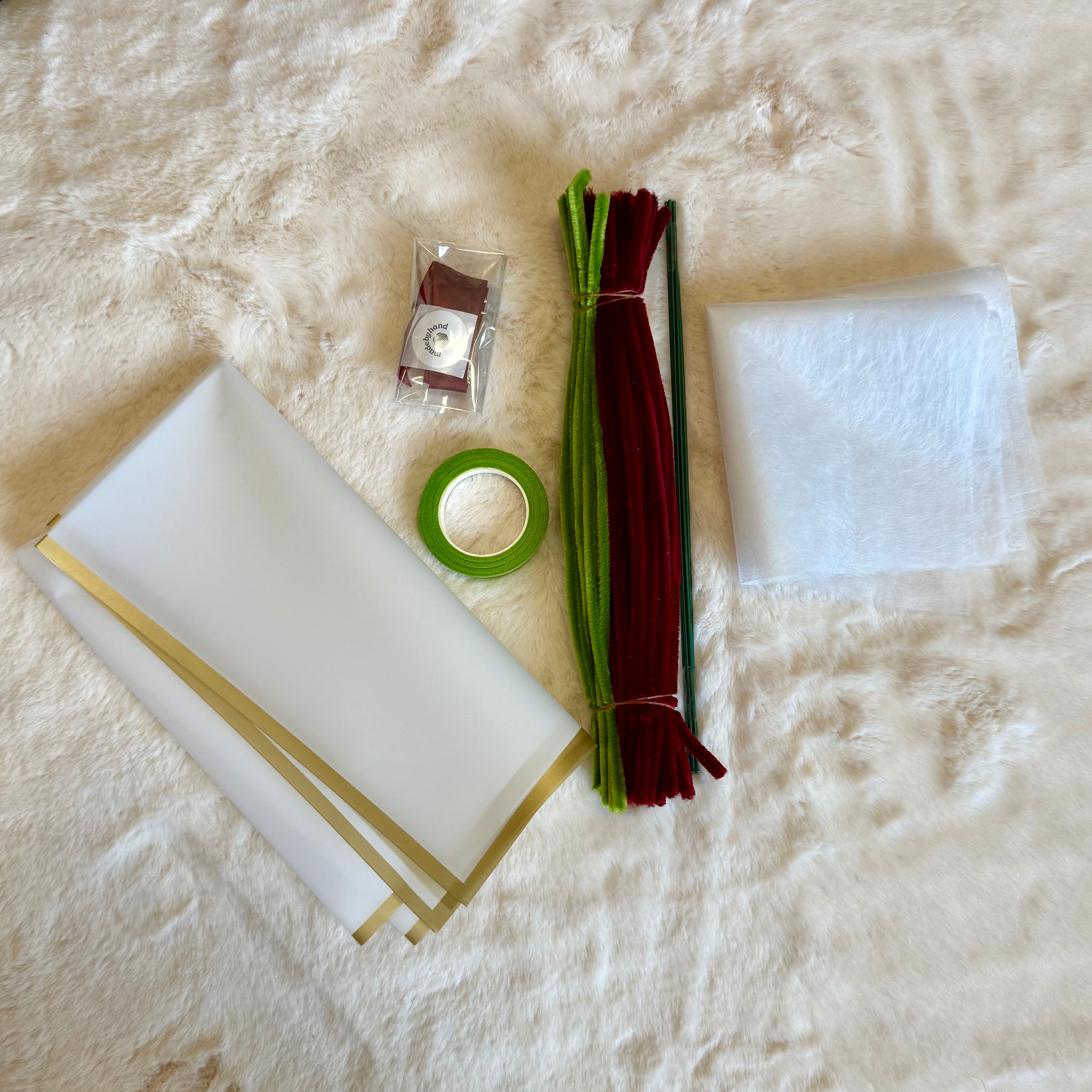 Materiali colorati per creazioni artigianali fatte a mano da Made By Hand Italia