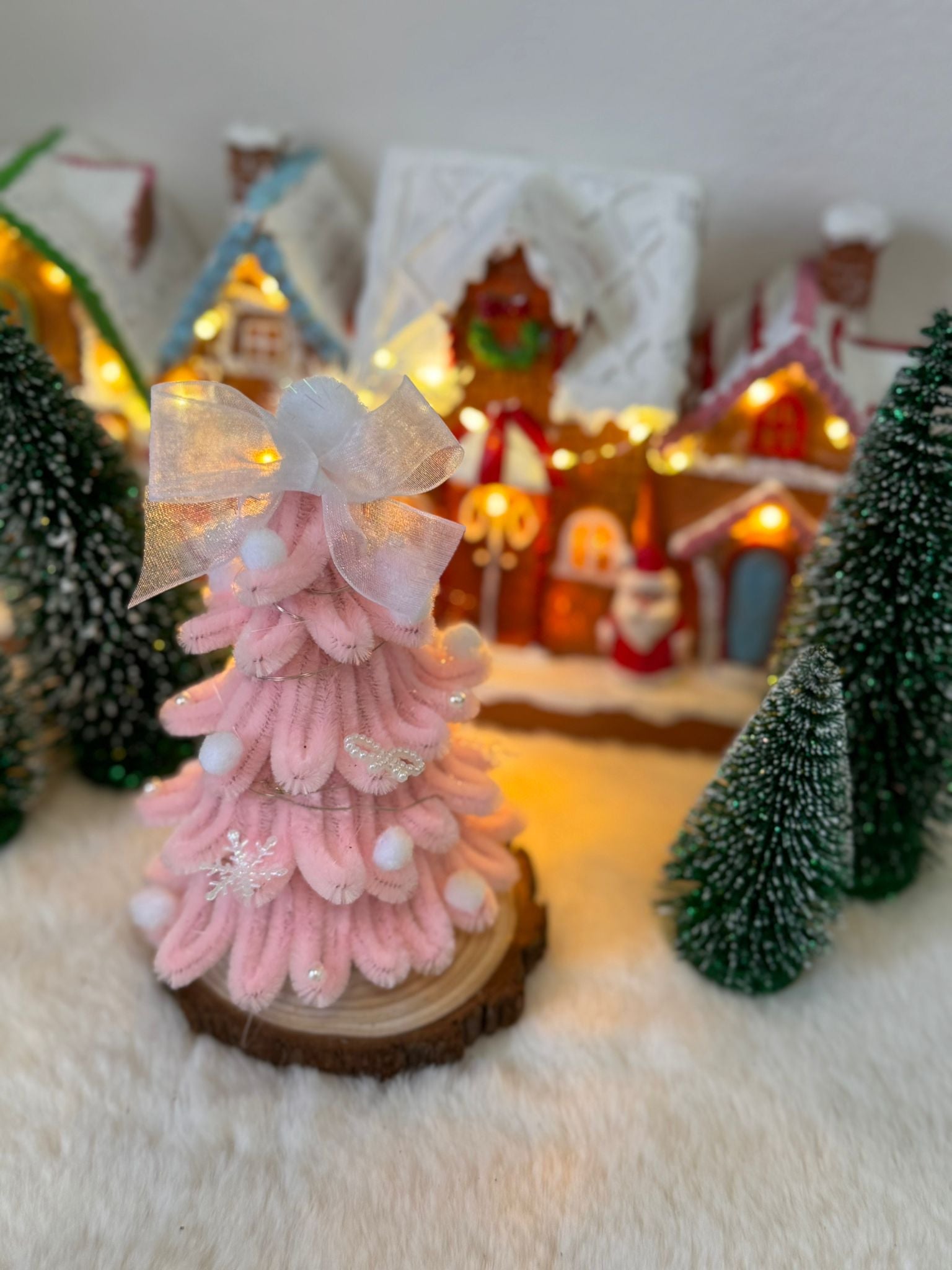 Mini albero di Natale artigianale con base fatto a mano da Made By Hand Italia