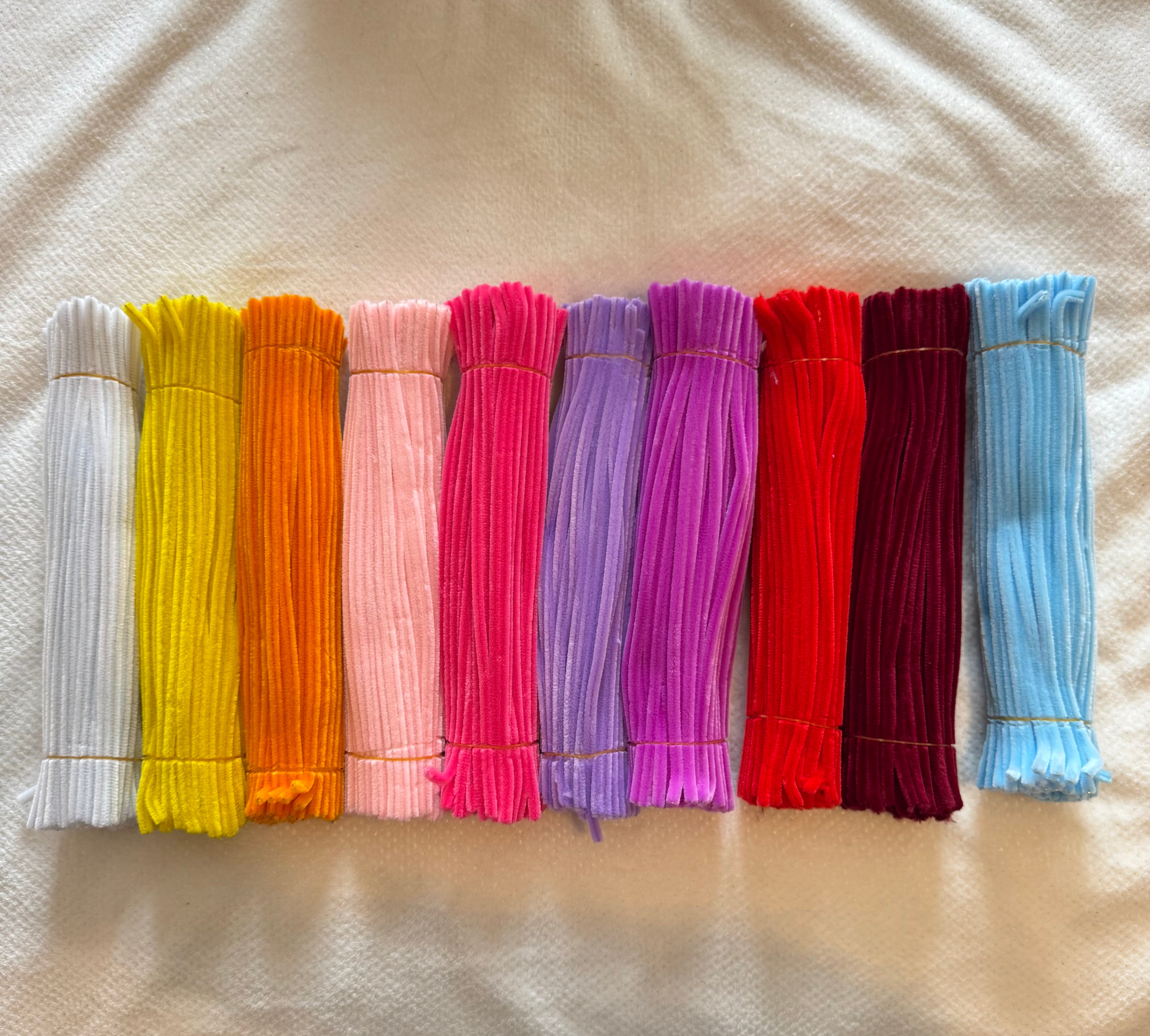 Materiali colorati per creazioni artigianali fatte a mano da Made By Hand Italia
tricotin scovolini